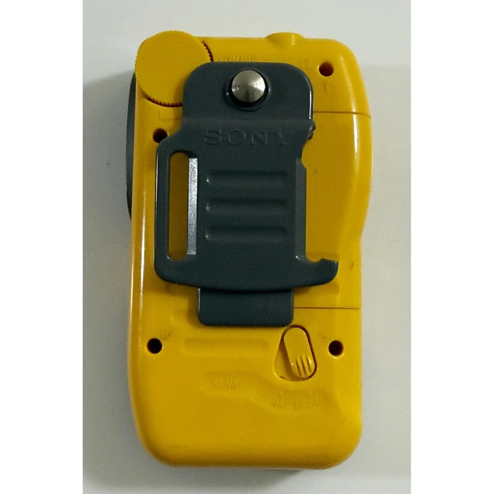 Sony Sports Walkman Radio Yellow FM AM PLL Synthesized Receiver SRF-M70